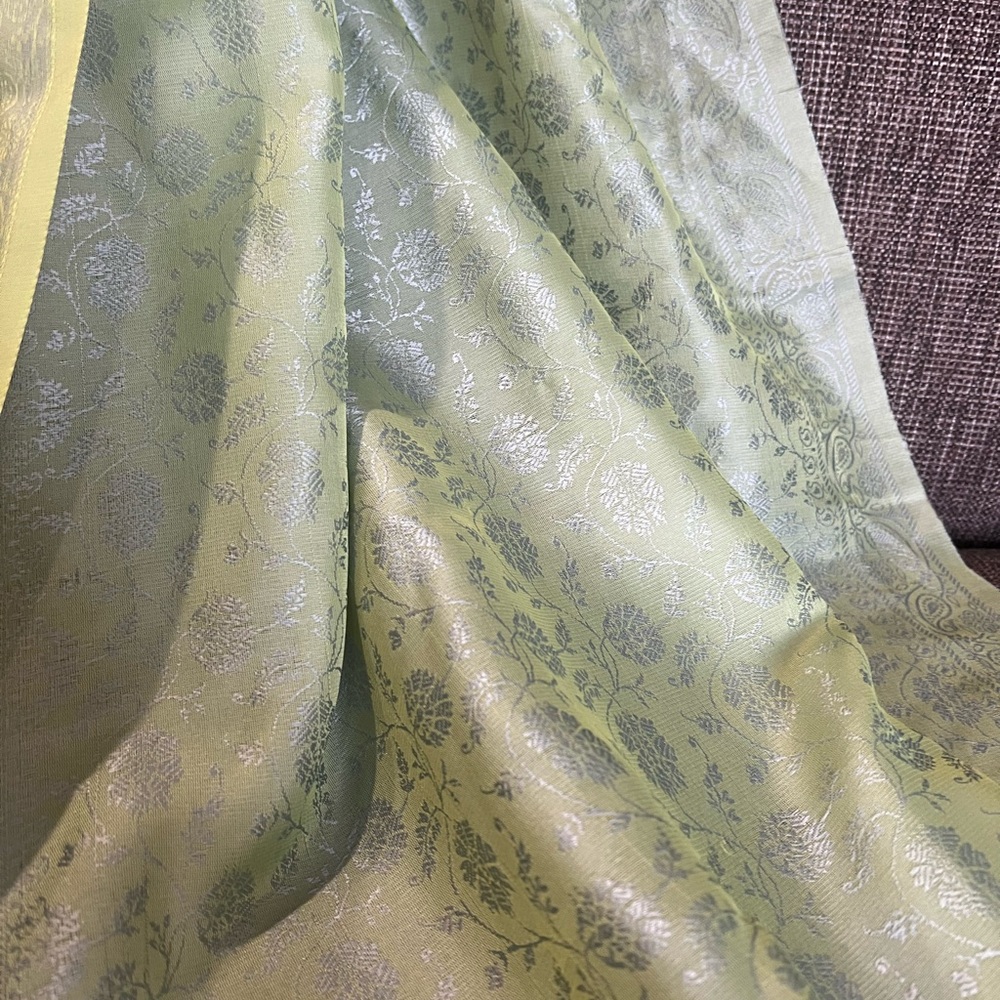 scarf - Picture 9 of 9